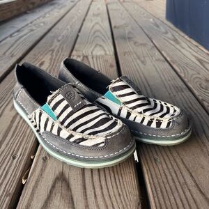Ariat Womens Zebra Print Hair On Hide Cruisers Slip On Shoes Size 7.5 B